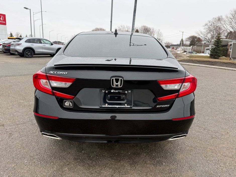 Honda Accord Sedan Sport 2020-6