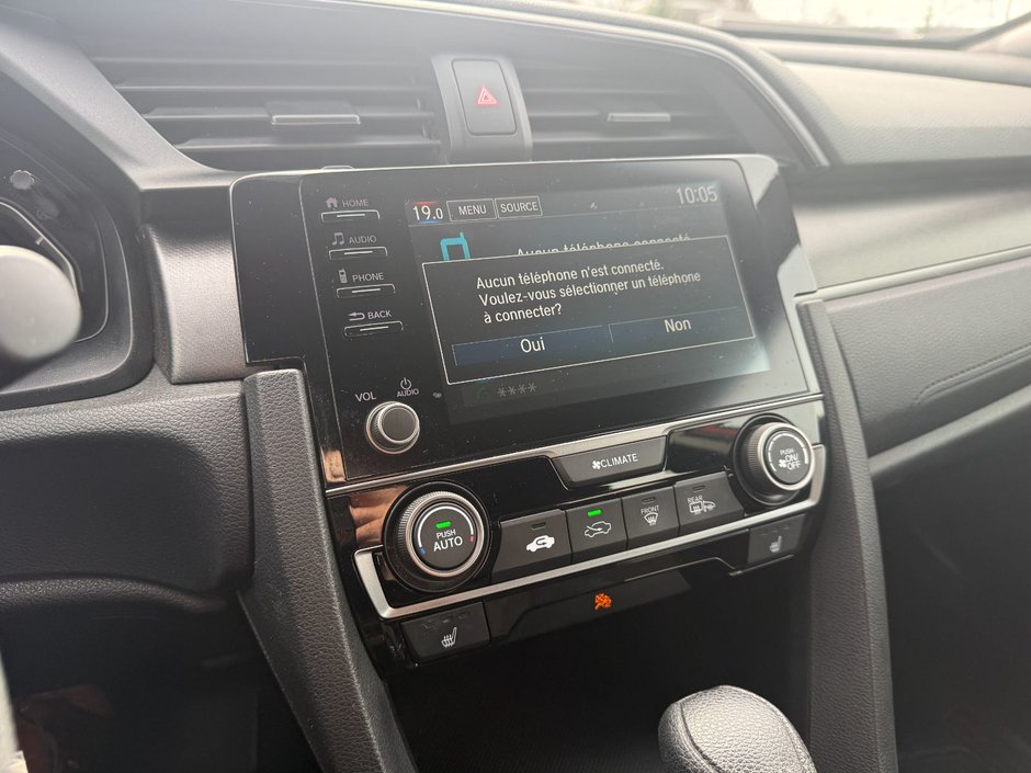 2019 Honda Civic Hatchback LX-16