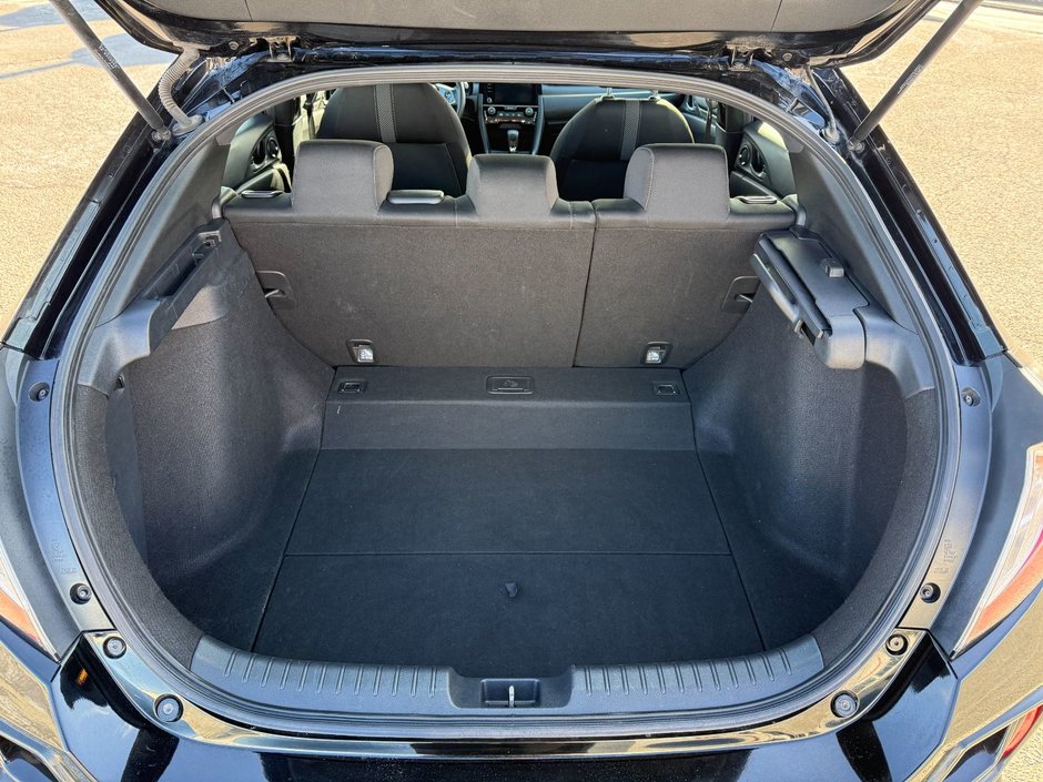 Honda Civic Hatchback LX 2020-7