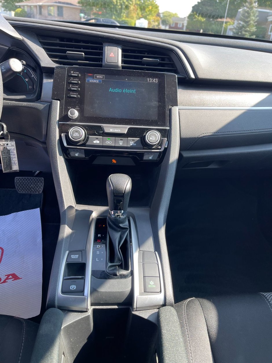 Honda CIVIC LX  2020-11