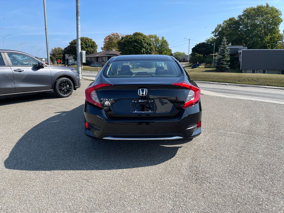 Honda CIVIC LX  2020-5