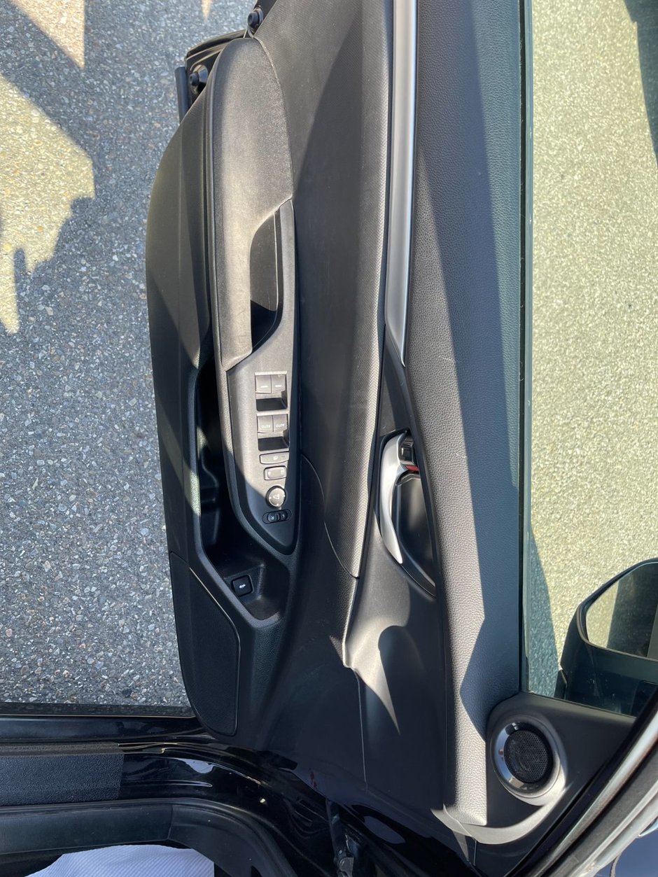 Honda CIVIC LX  2020-8