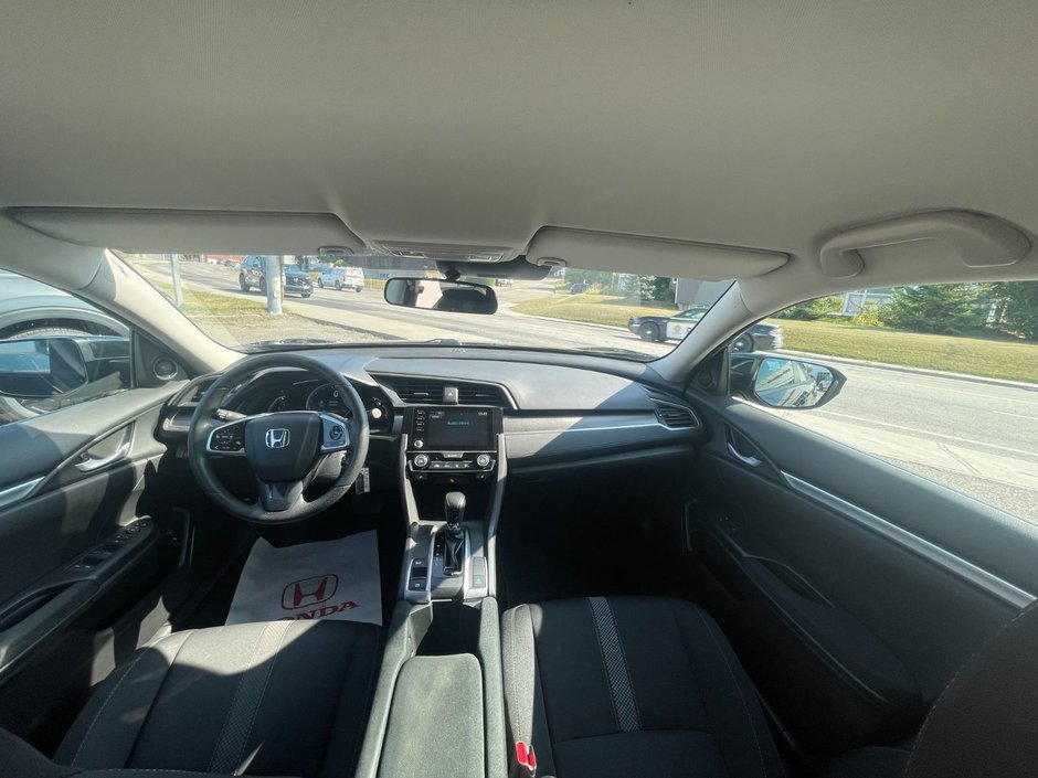 Honda CIVIC LX  2020-13