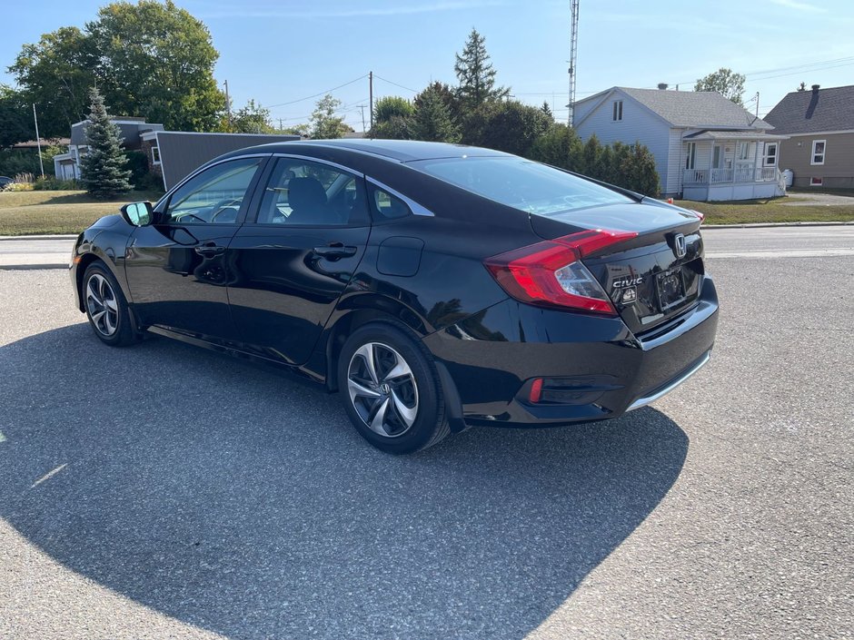 Honda CIVIC LX  2020-6