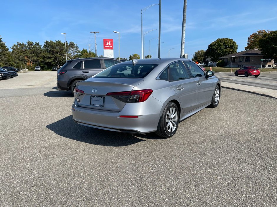 2022 Honda CIVIC LX-4