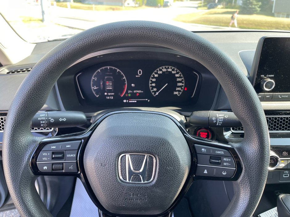 2022 Honda CIVIC LX-9