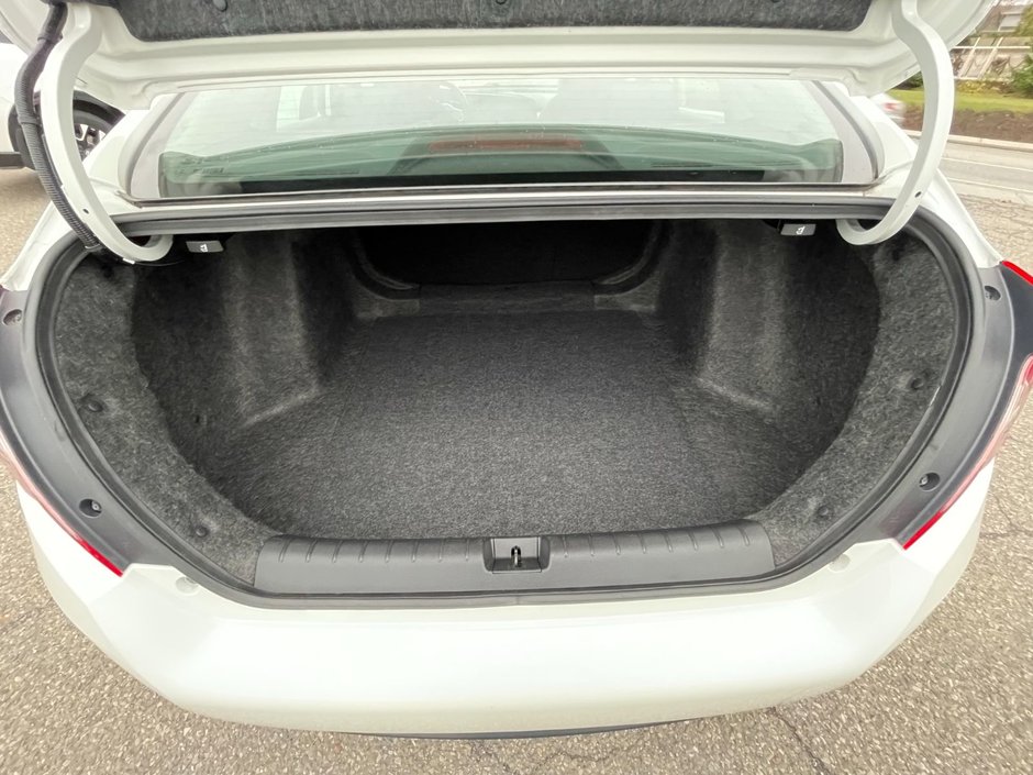 2017 Honda Civic Sedan Touring-18