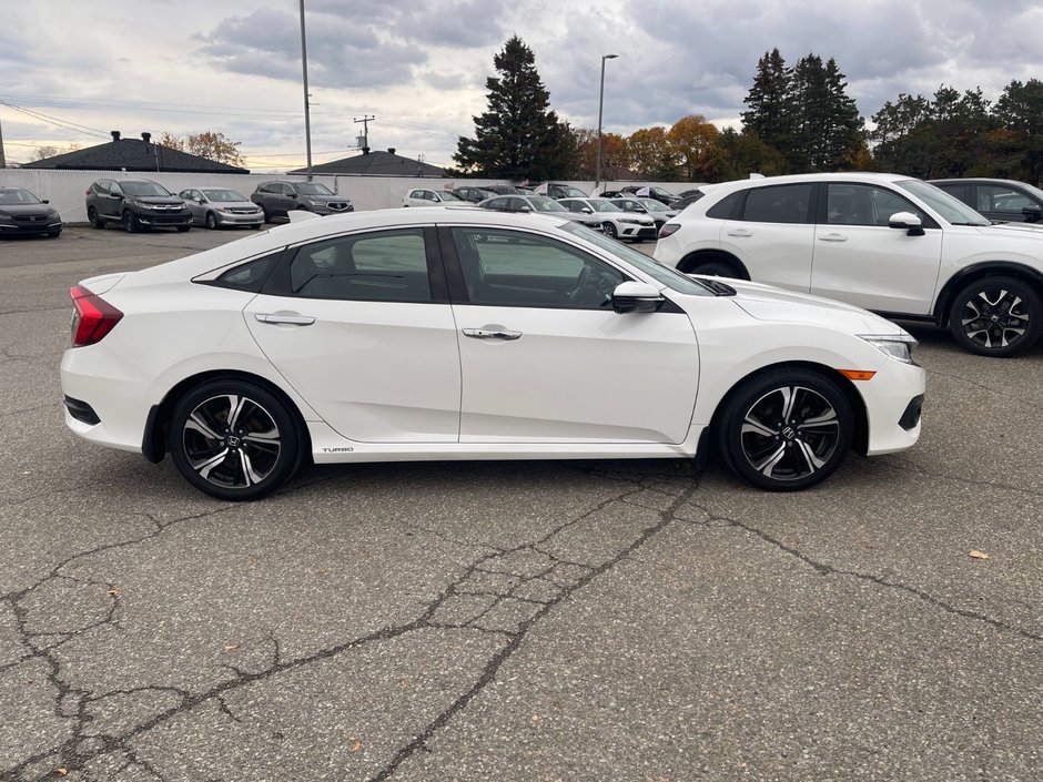 2017 Honda Civic Sedan Touring-3