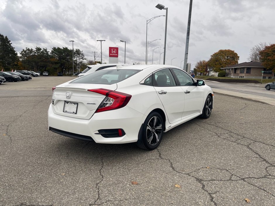2017 Honda Civic Sedan Touring-4