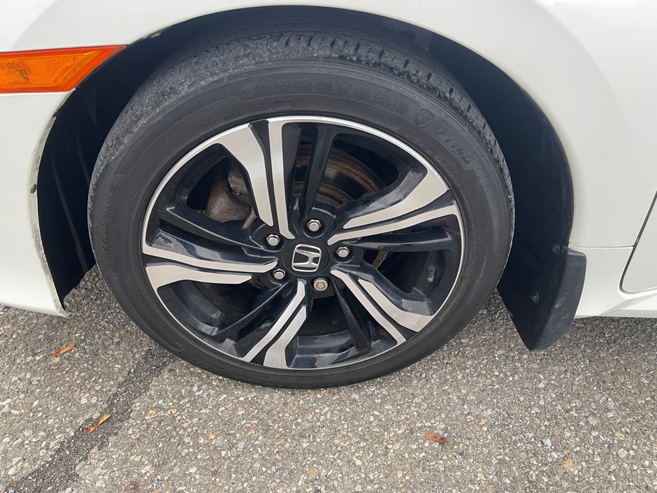 2017 Honda Civic Sedan Touring-8