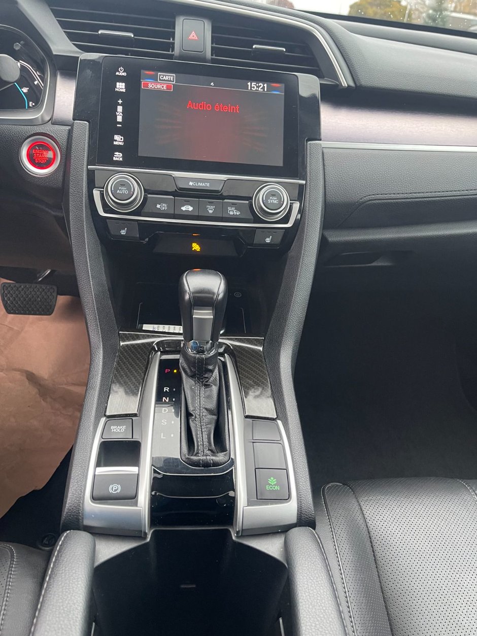 2017 Honda Civic Sedan Touring-13