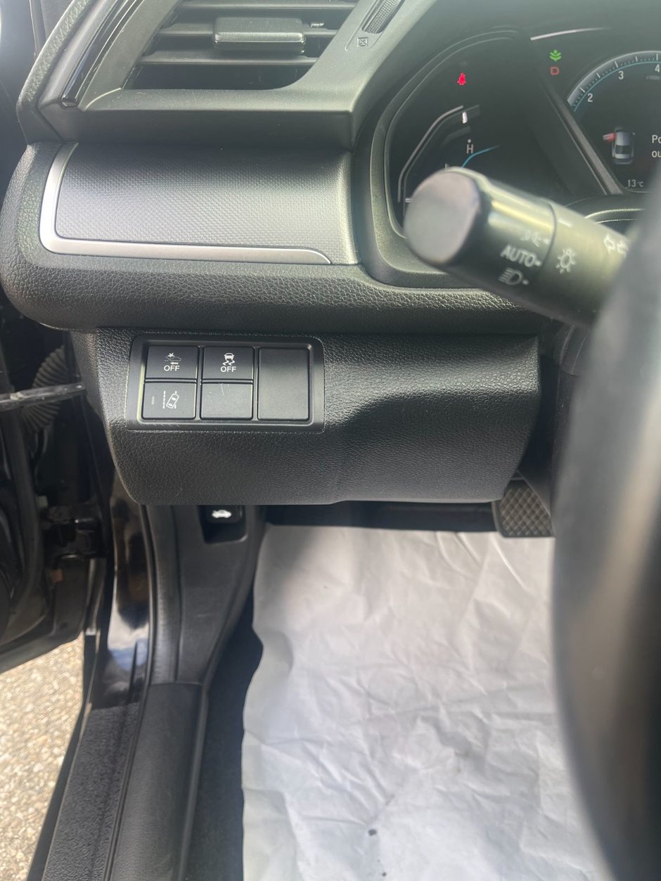 Honda Civic Sedan SE 2018-9