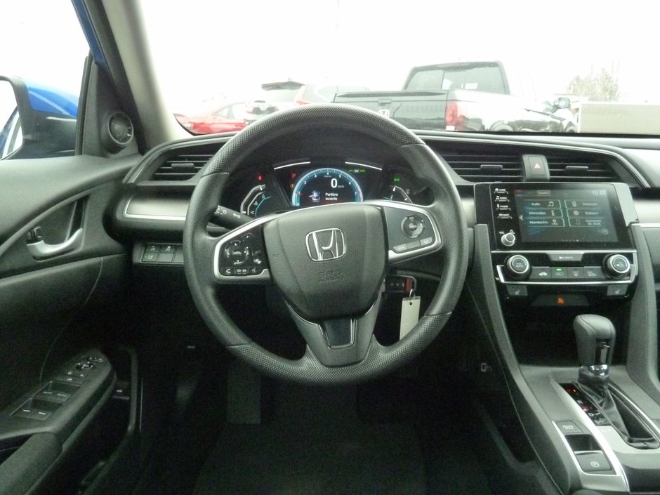 Honda Civic Sedan LX 2019-21