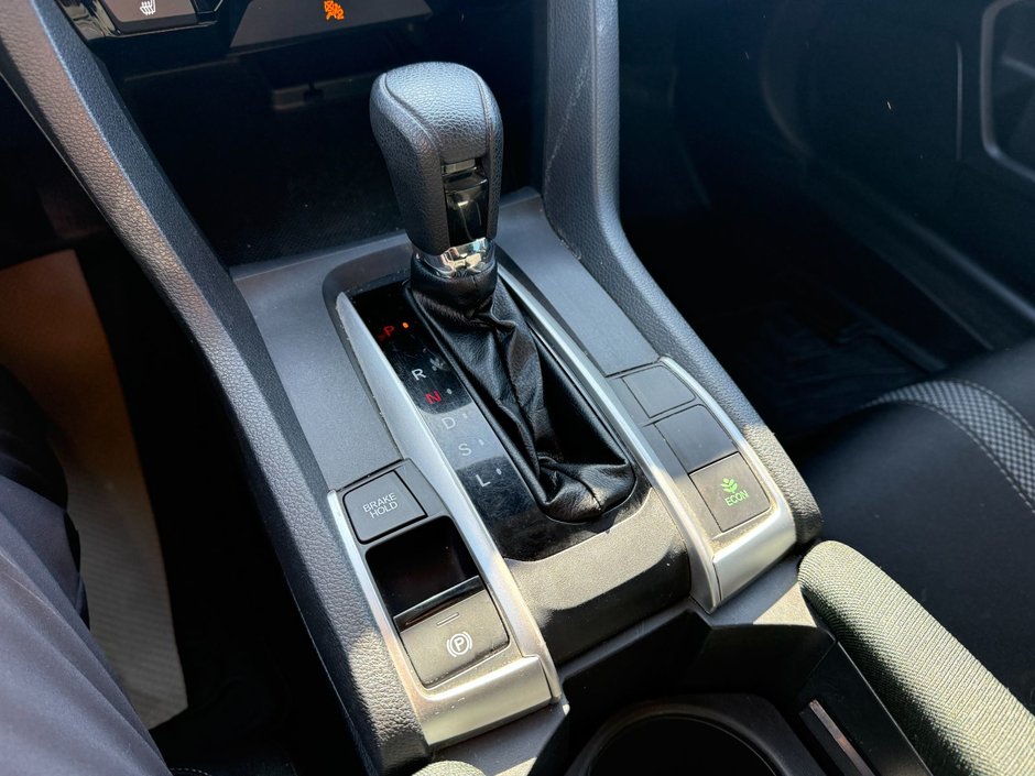 Honda Civic Sedan LX 2020-18