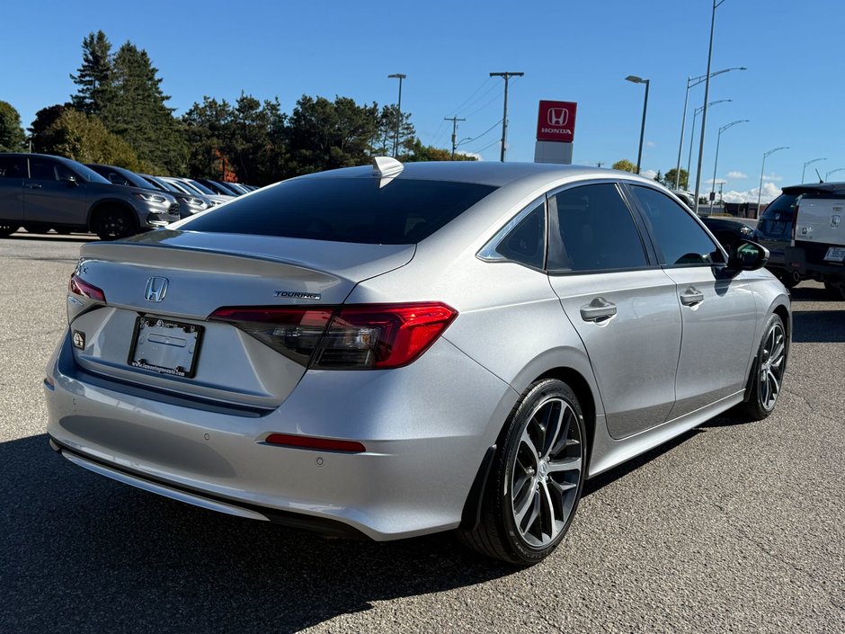 Honda Civic Sedan Touring 2022-4