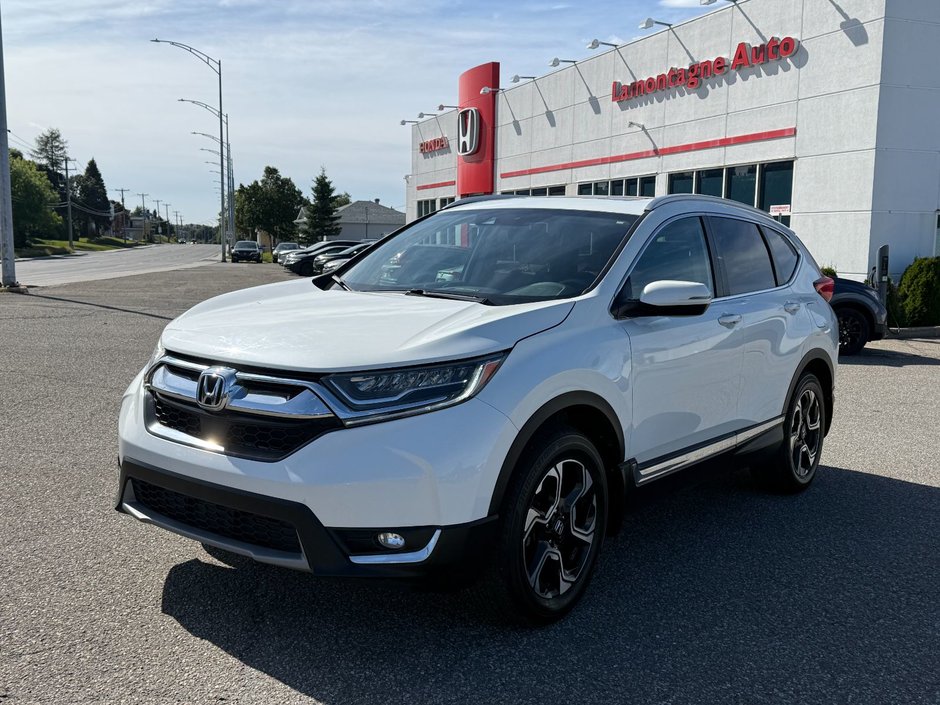 Honda CR-V Touring 2017-0
