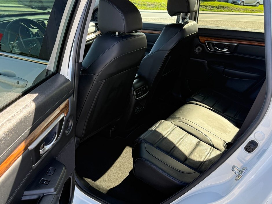 Honda CR-V Touring 2017-11