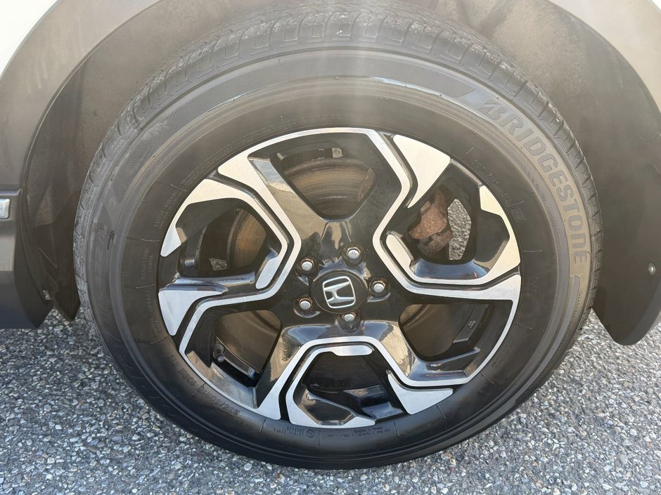 Honda CR-V Touring 2017-10