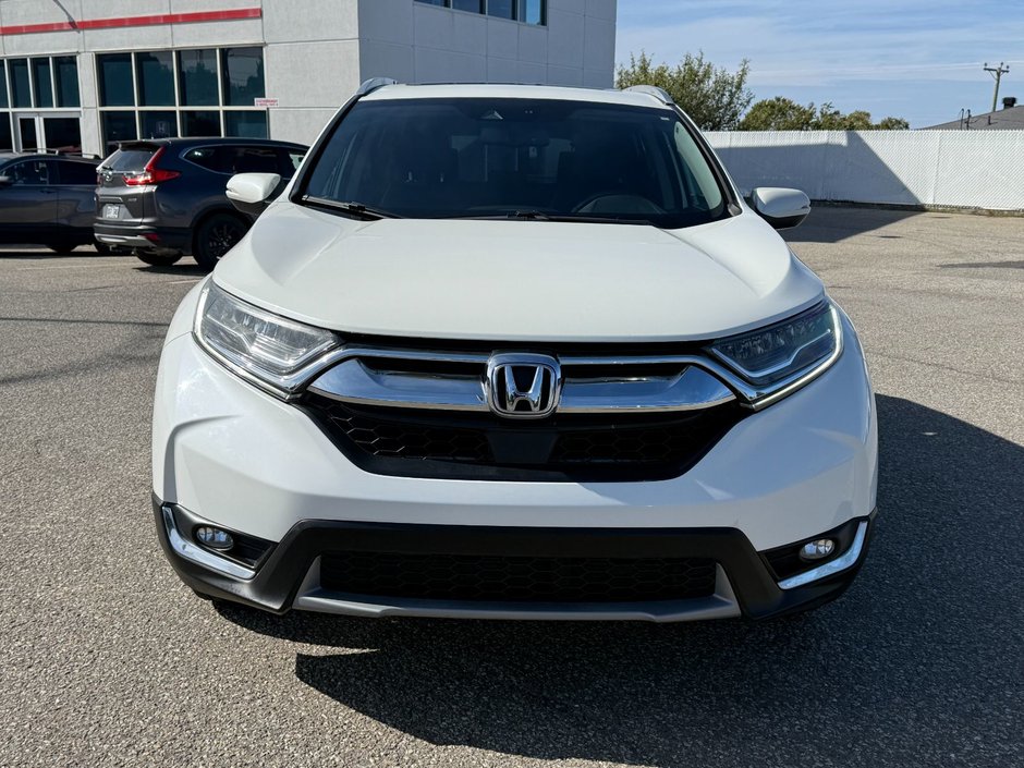 Honda CR-V Touring 2017-1