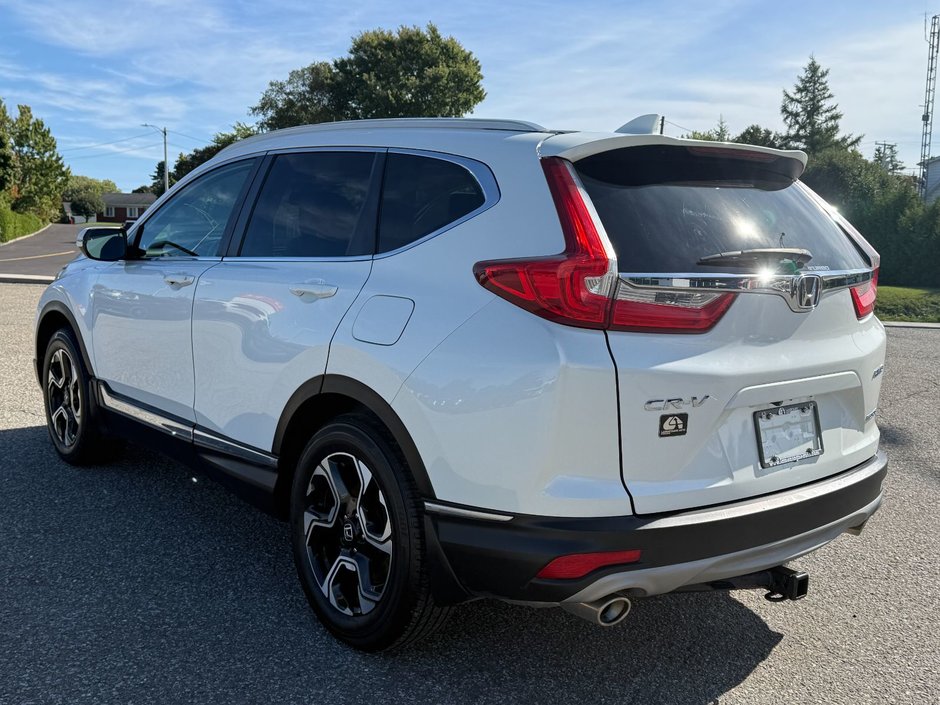 Honda CR-V Touring 2017-8