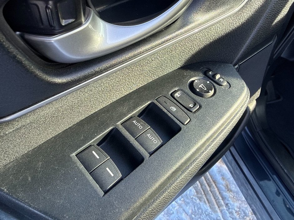 Honda CR-V EX 2019-13