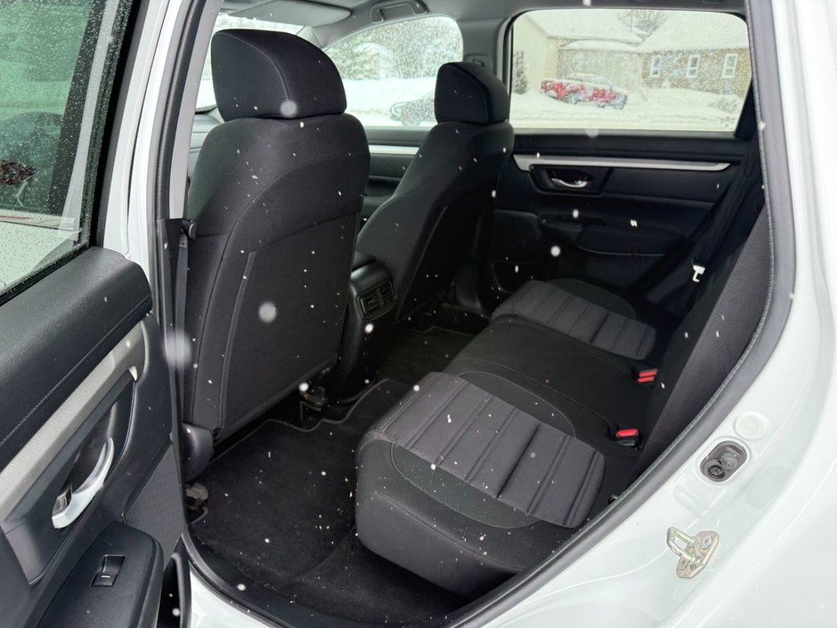 Honda CR-V LX 2019-9