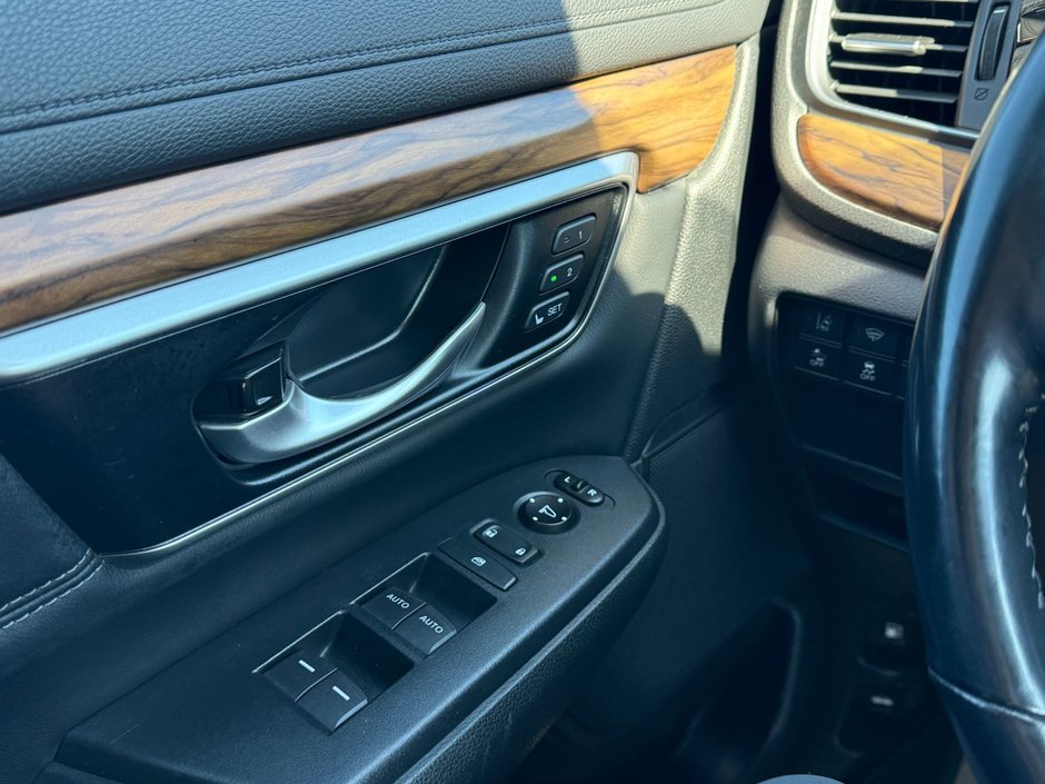 Honda CR-V EX-L 2019-13