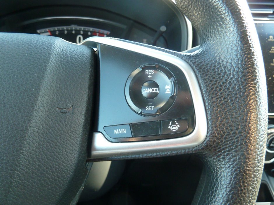 Honda CR-V LX AWD 2020-26