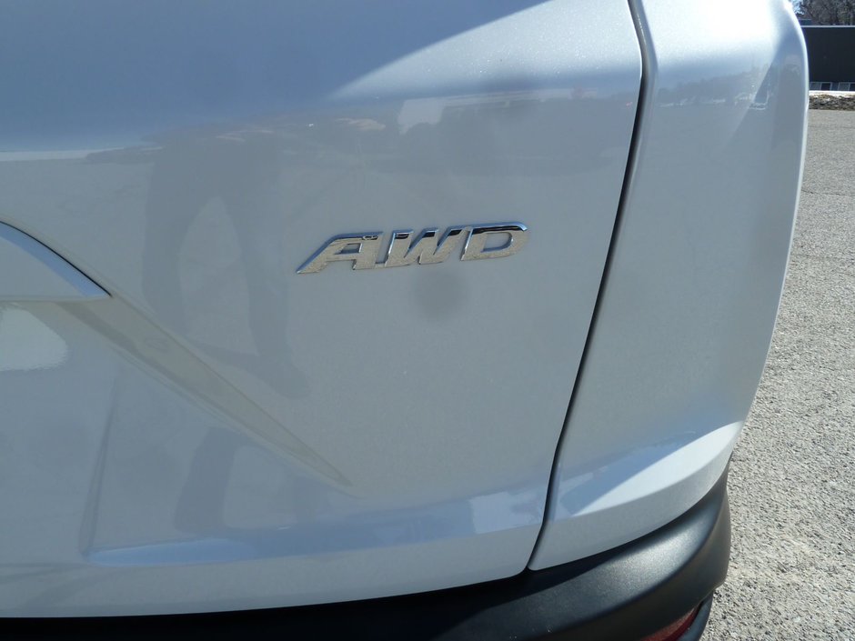 Honda CR-V LX AWD 2020-8
