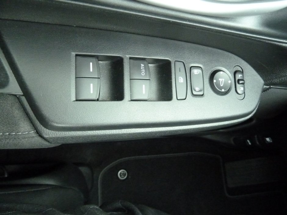 2020 Honda CR-V LX AWD-28