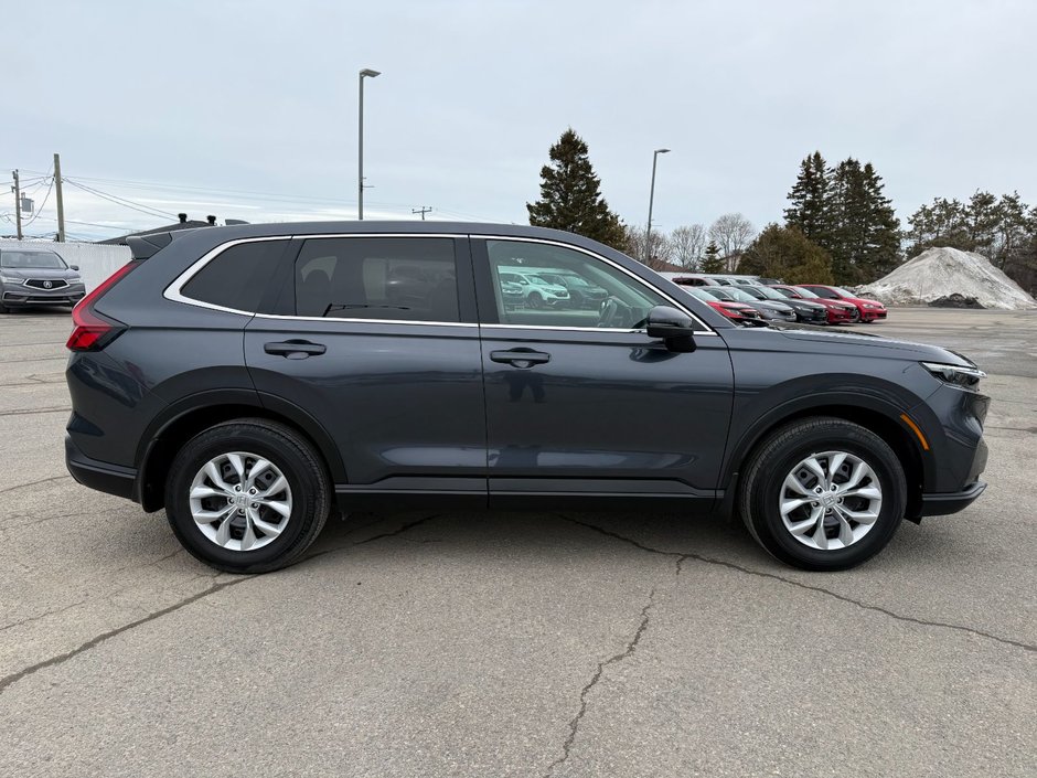 Honda CR-V LX-B TI 2023-4