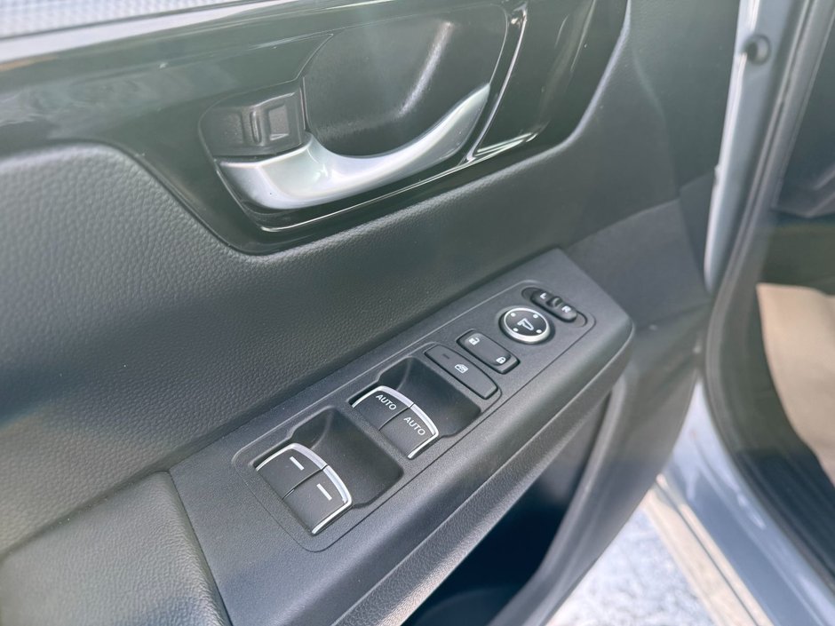 Honda CR-V Sport 2024-13