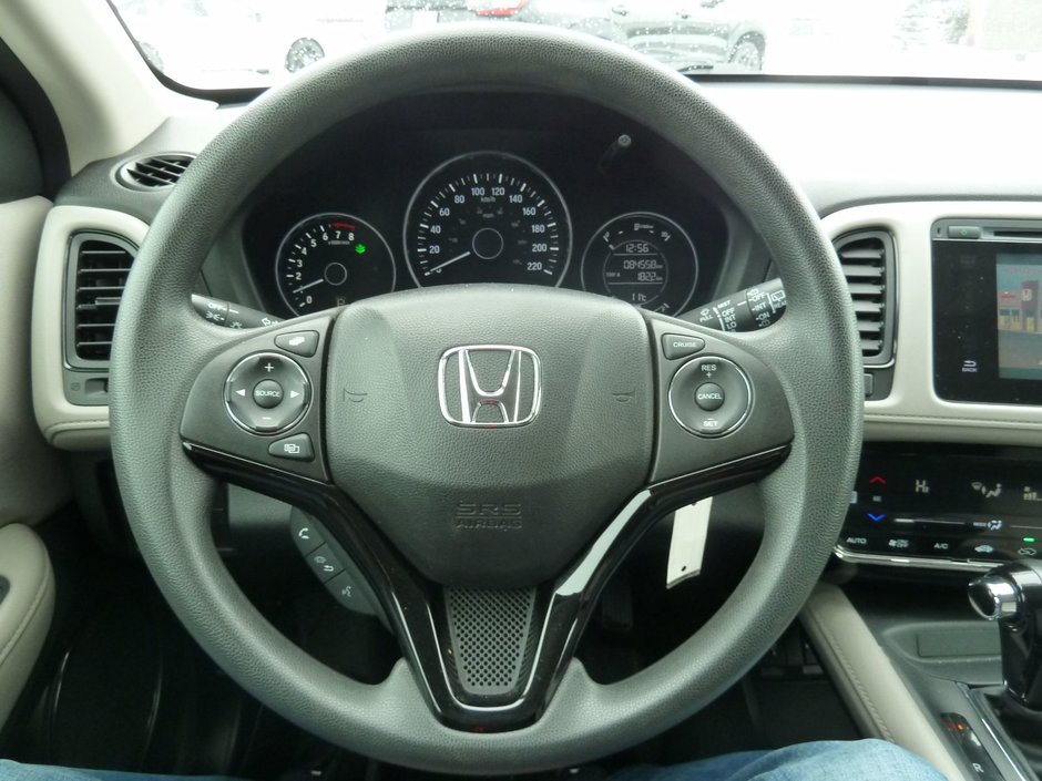Honda HR-V LX AWD 2016-25