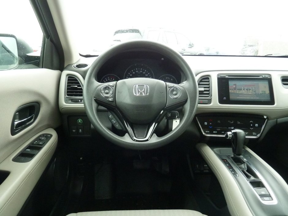 Honda HR-V LX AWD 2016-23