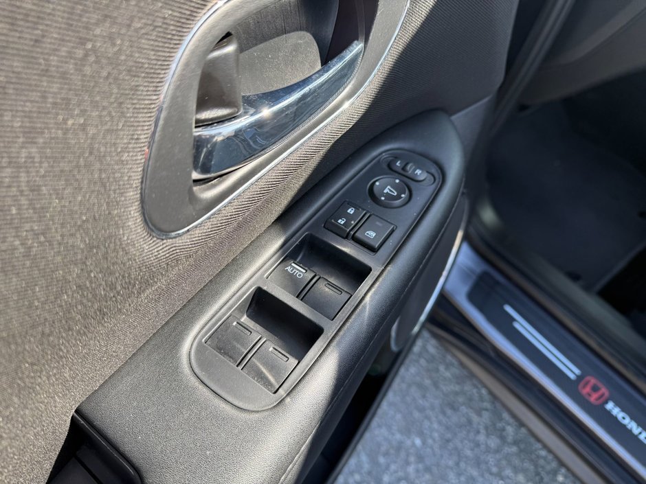 Honda HR-V EX 2018-14