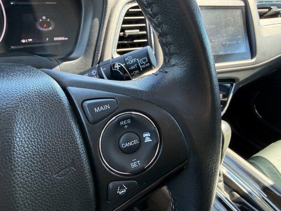 Honda HR-V Touring 2019-14