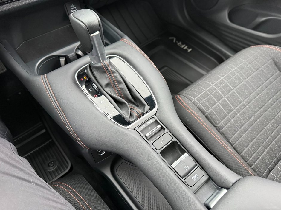 2025 Honda HR-V Sport-16