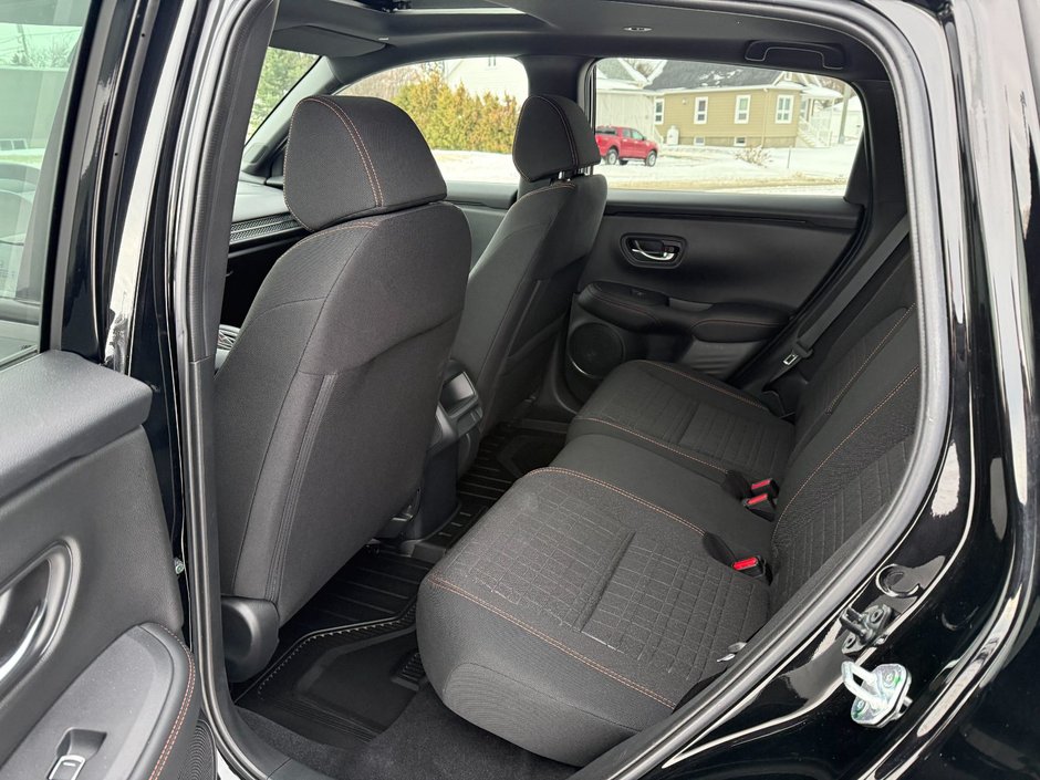 2025 Honda HR-V Sport-9