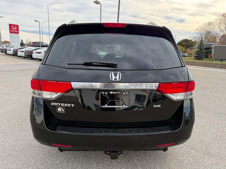 2016 Honda Odyssey SE-6
