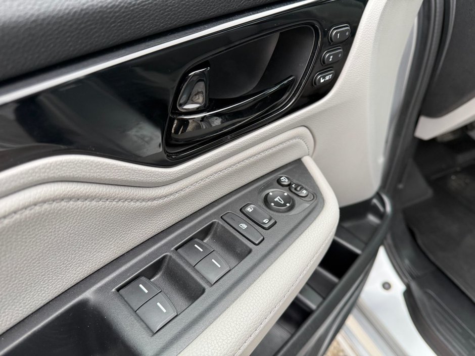 2018 Honda Odyssey Touring-15