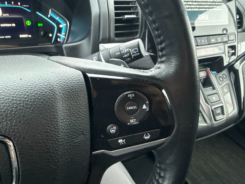 2022 Honda Odyssey Touring-15