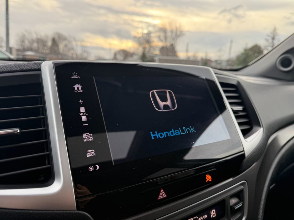 2017 Honda Ridgeline Sport-16