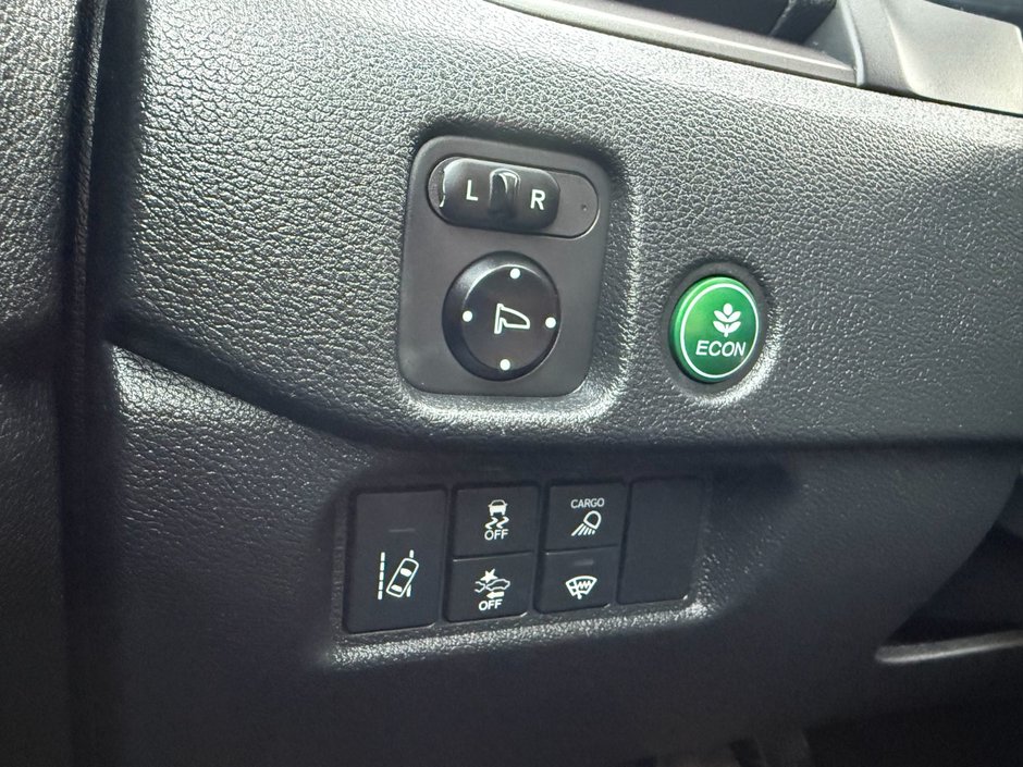 2017 Honda Ridgeline Sport-13