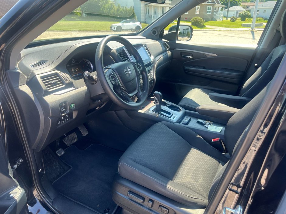 2018 Honda Ridgeline Sport AWD-19