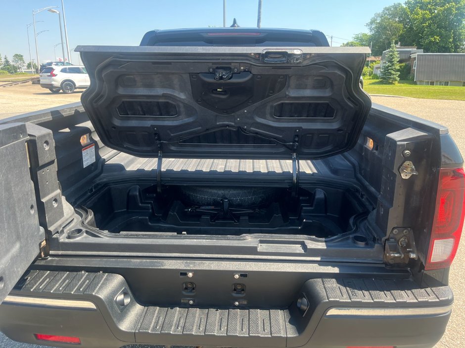 2018 Honda Ridgeline Sport AWD-12