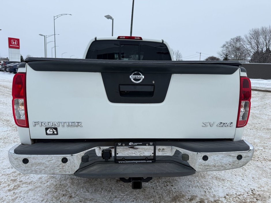 Nissan Frontier  2016-6