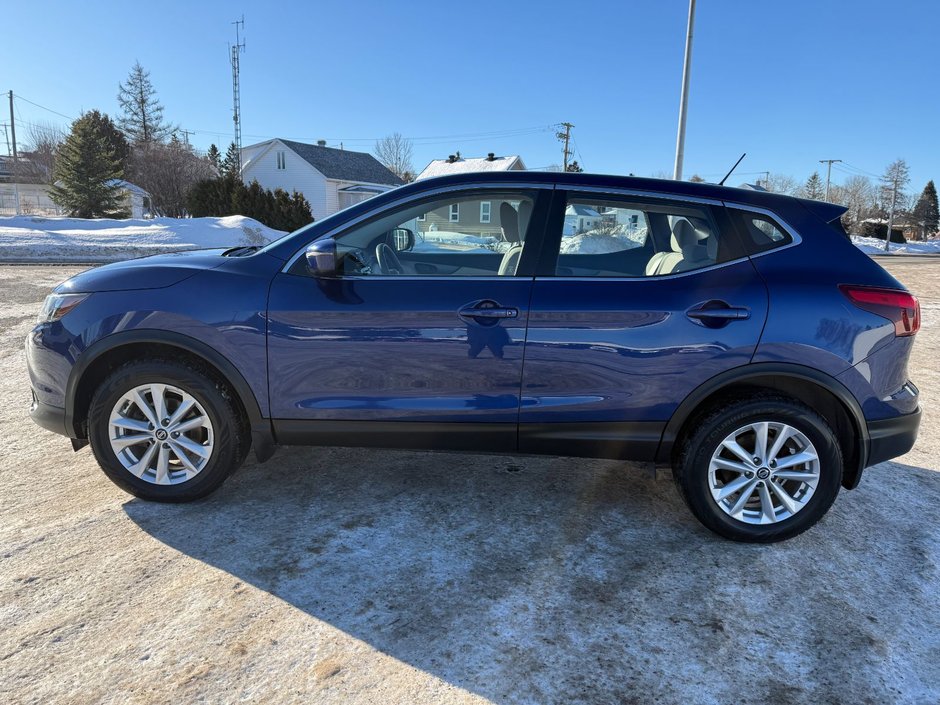 Nissan Qashqai  2019-9