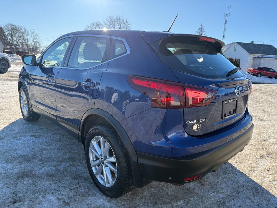 Nissan Qashqai  2019-8