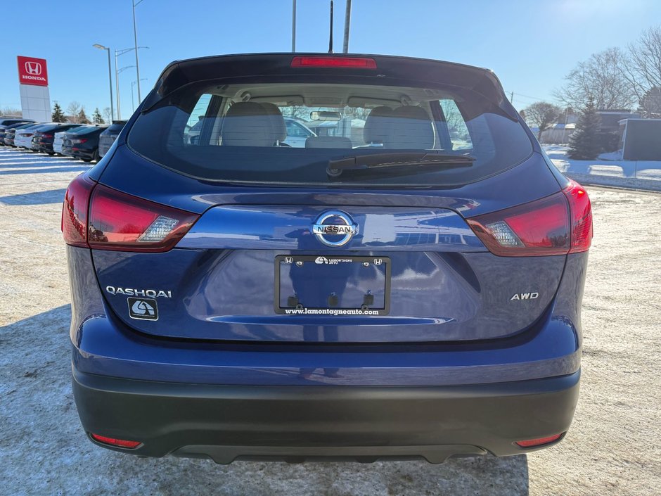 Nissan Qashqai  2019-6