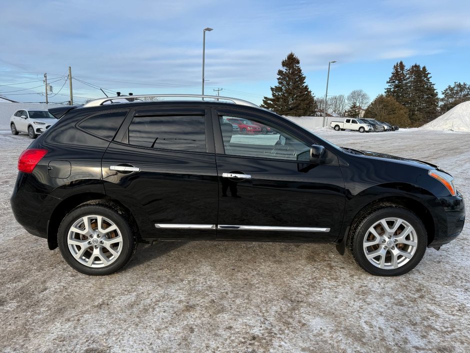 Nissan Rogue SL 2012-3